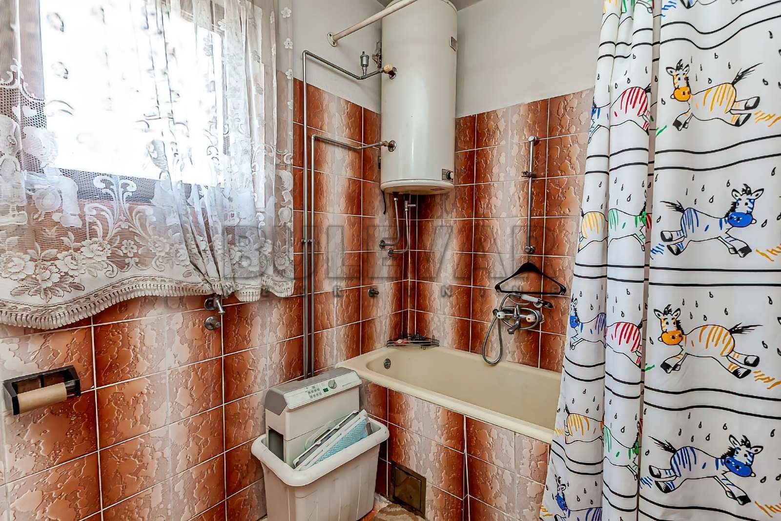 četvorosobna kuća, 160 m2, Crveni krst, Vukadina Stevanovića ID: p-014253 11