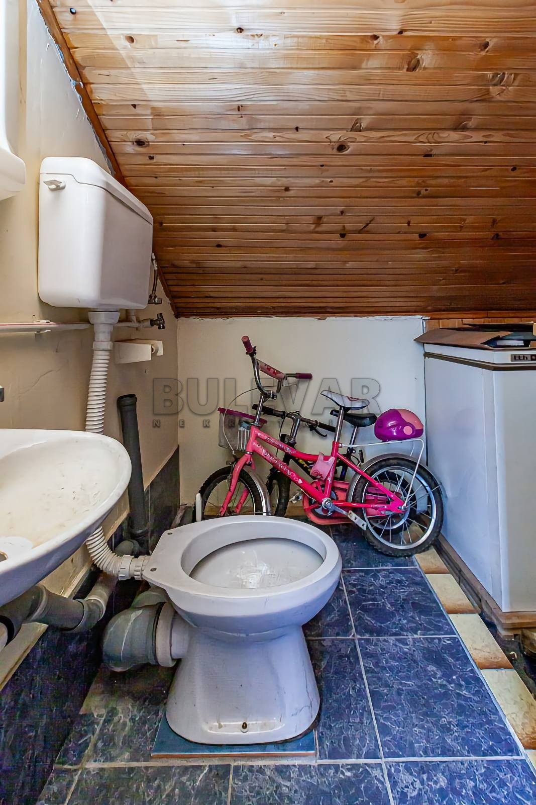 četvorosobna kuća, 160 m2, Crveni krst, Vukadina Stevanovića ID: p-014253 12