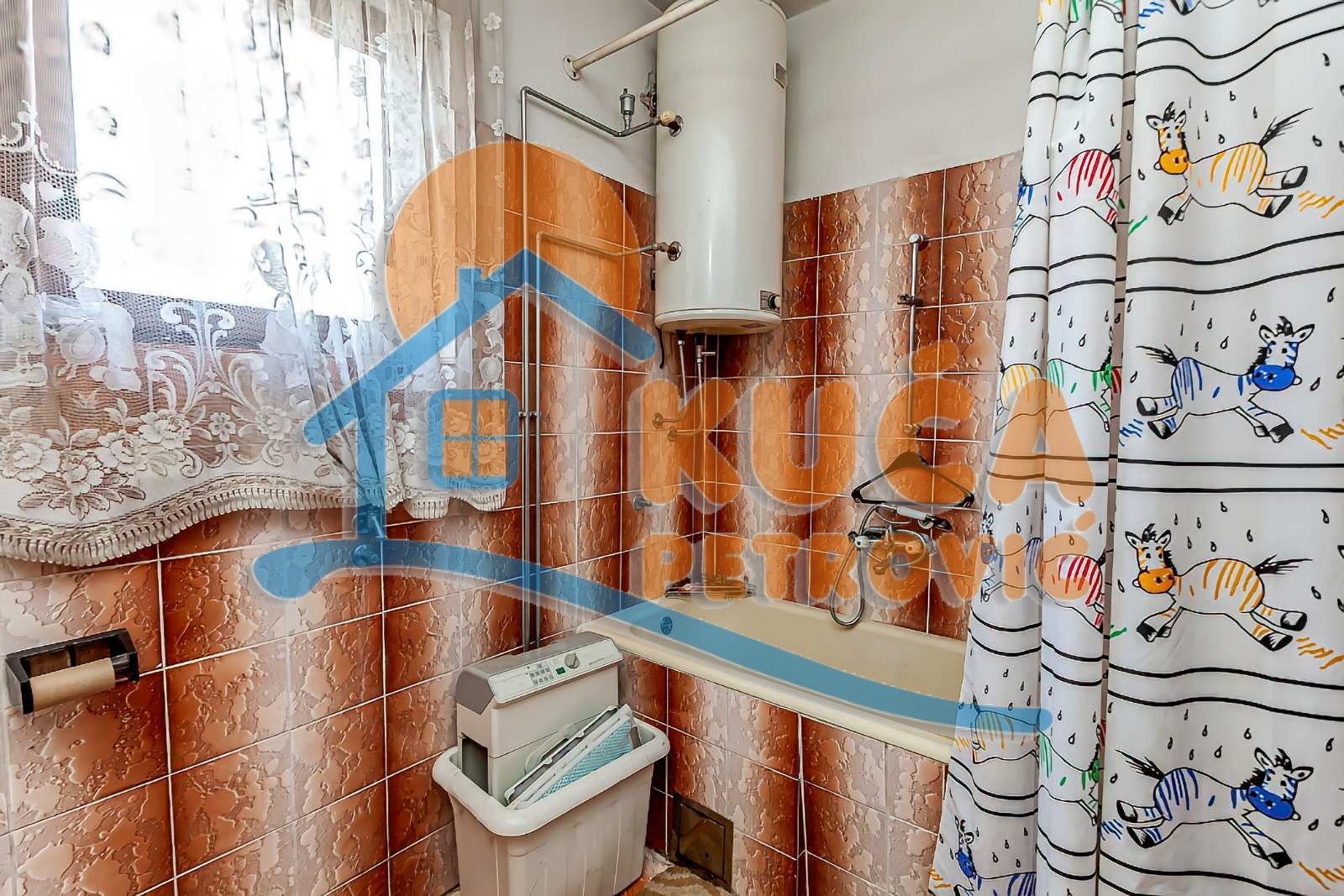 četvorosobna kuća, 160 m2, Crveni krst, Vukadina Stevanovića ID: p-014253 11