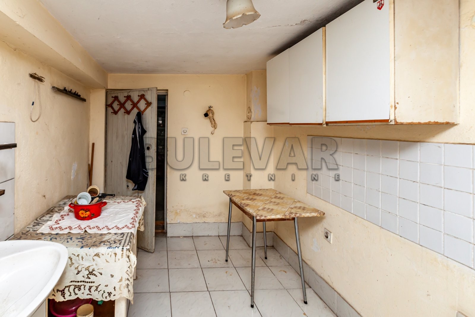 četvorosobna kuća, 160 m2, Crveni krst, Vukadina Stevanovića ID: p-014253 17