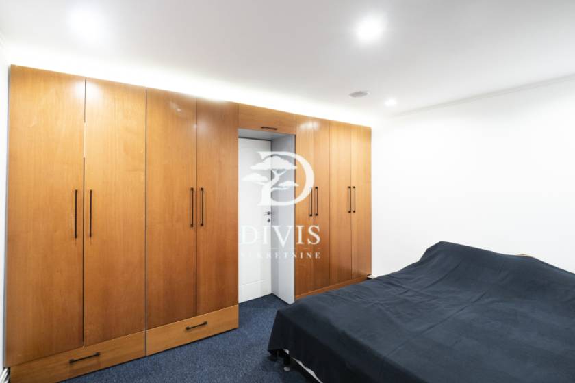 Prodajemo odličan 1 5 stan  33m2  Zmaj Jovina 3