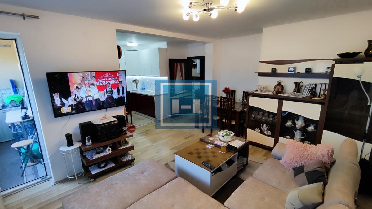 Stan visokog komfora sa garažom u centru grada 23