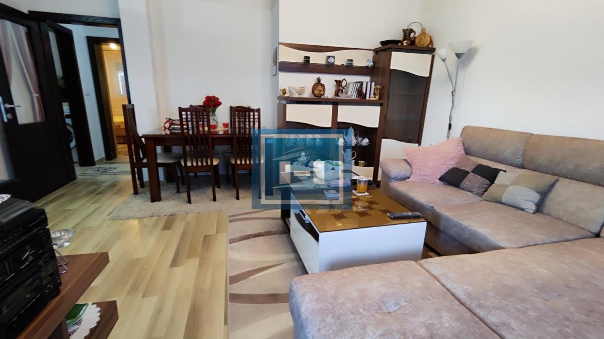 Stan visokog komfora sa garažom u centru grada 26