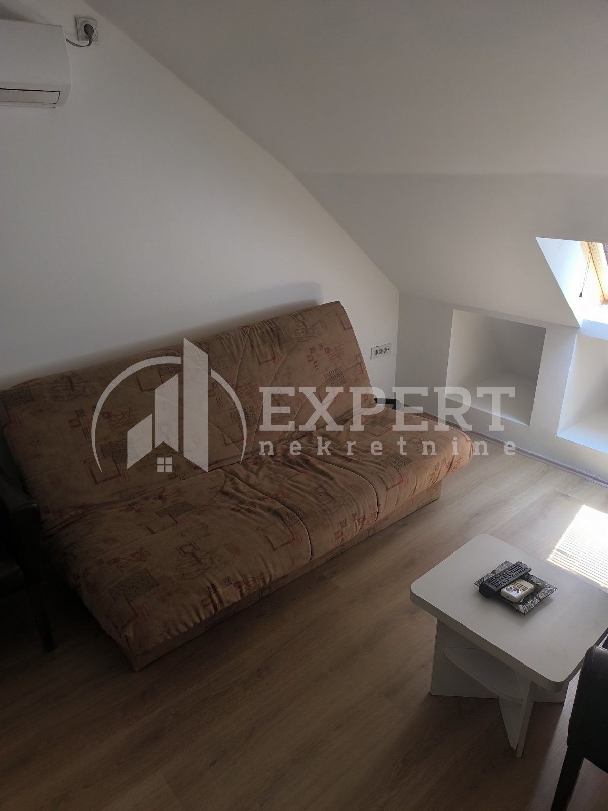Jednosoban stan, 22 m2, Centar, Nikole Pašića ID: i-014265 2