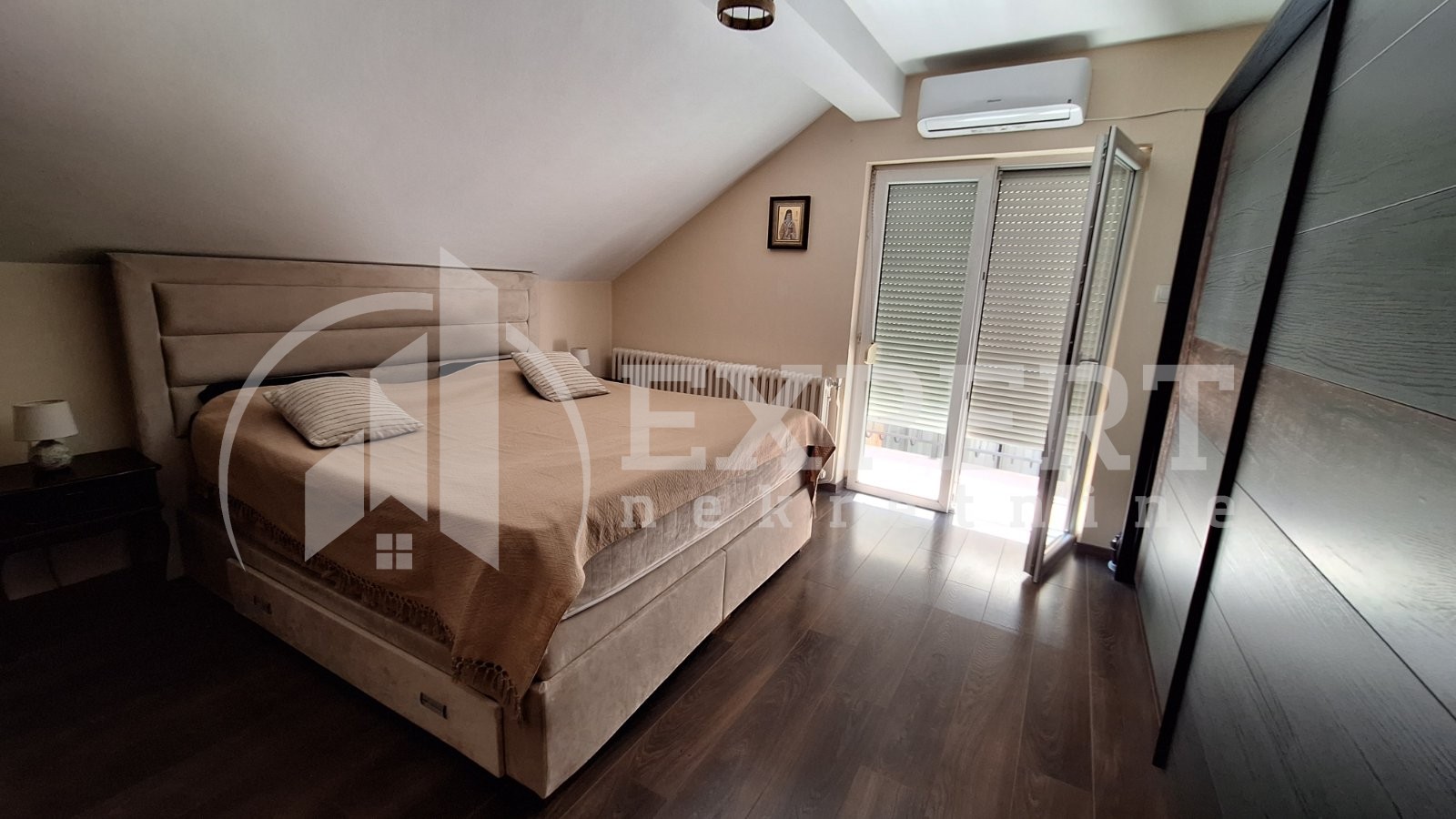 Lokal, 320 m2, Centar, 7. jula ID: i-014260 2