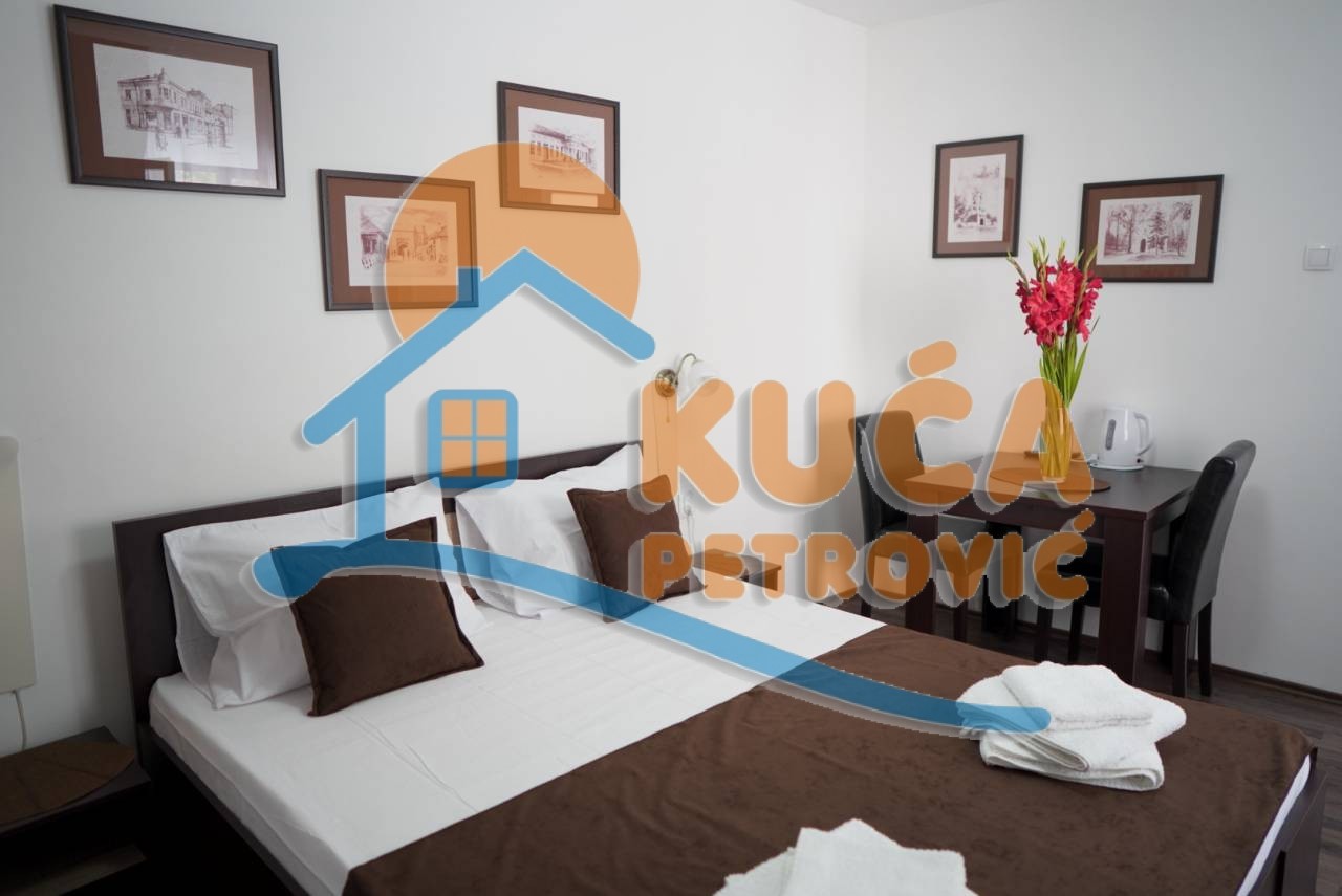 Lokal, 320 m2, Centar, 7. jula ID: i-014260 14