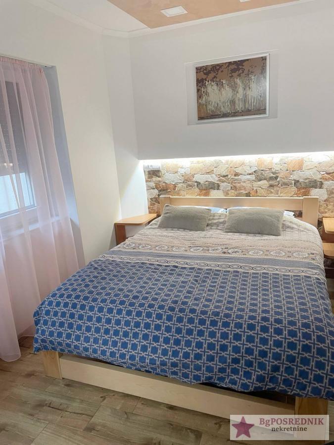 Palilula, Tašmajdan, Ilije Garašanina, 22.6m2 1