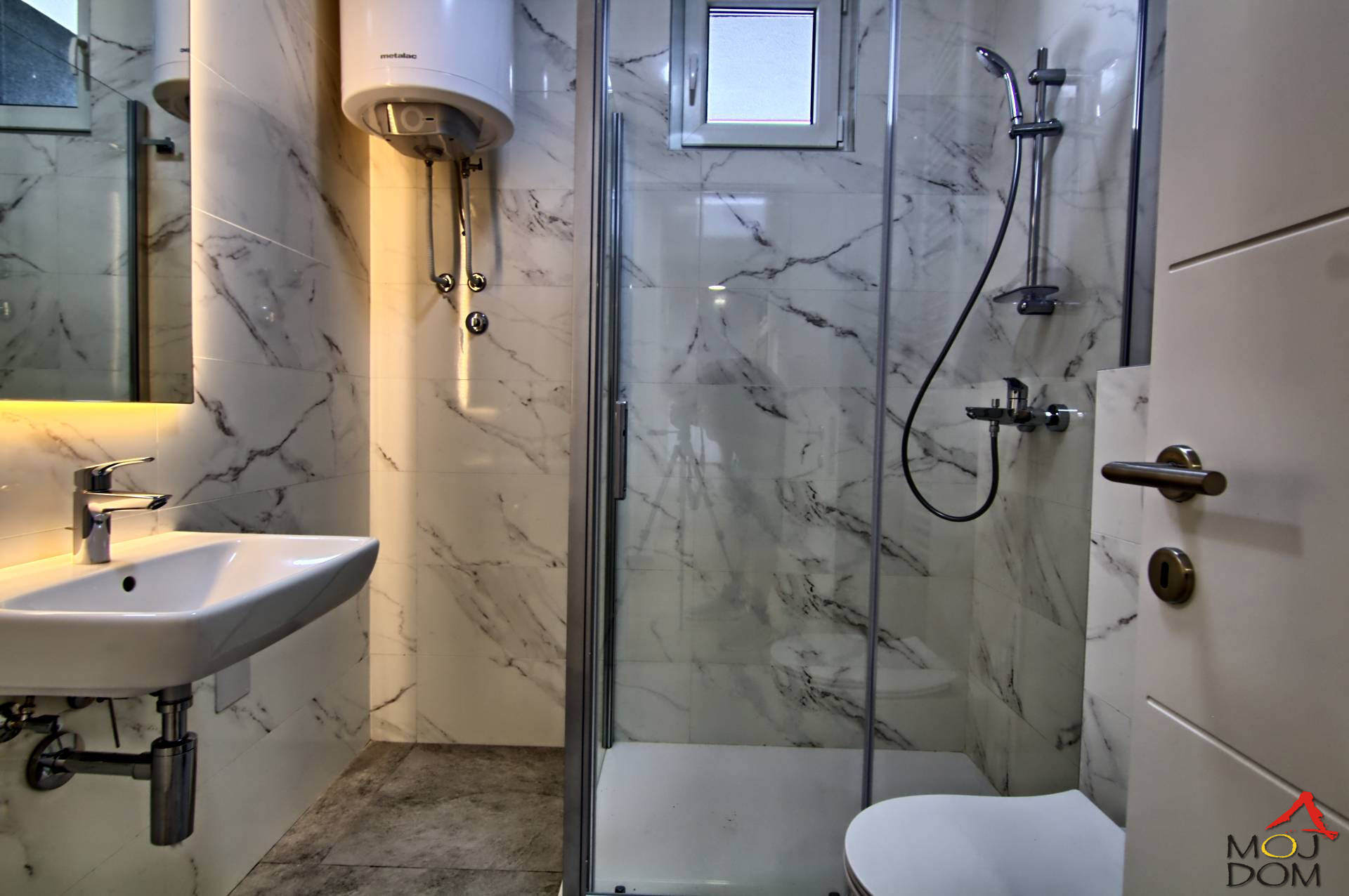 Stan,NOVI SAD,TELEP,kv: 100, € 237950, ID: 1030657 11