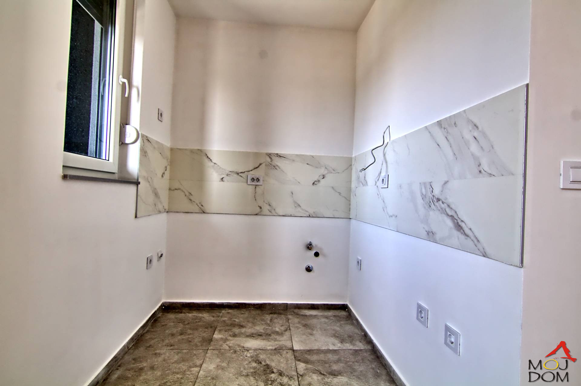 Stan,NOVI SAD,TELEP,kv: 78, € 164000, ID: 1030660 2