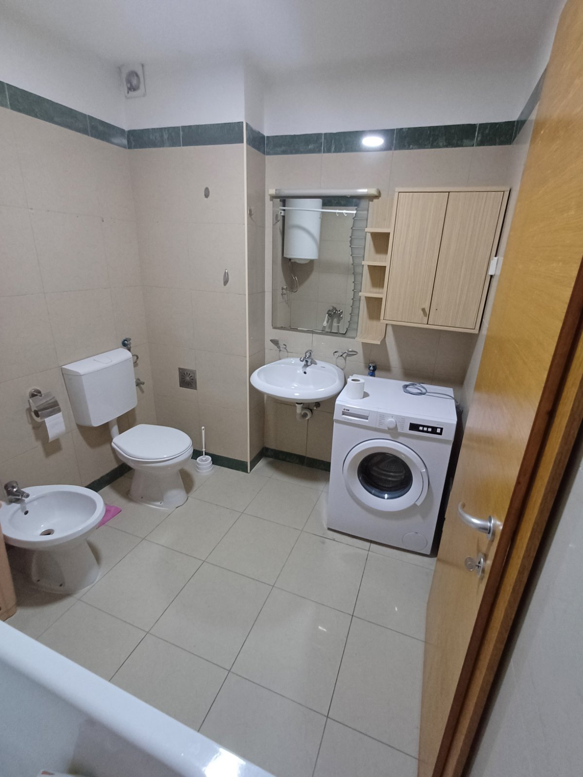 Komforan 3 soban stan u strogom centru 5