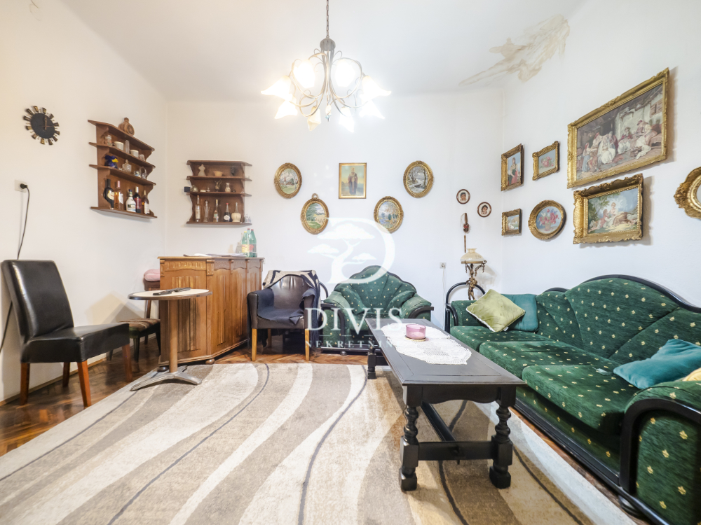 Prodajemo odličan 3 5 stan  91m2  kod Politike 4