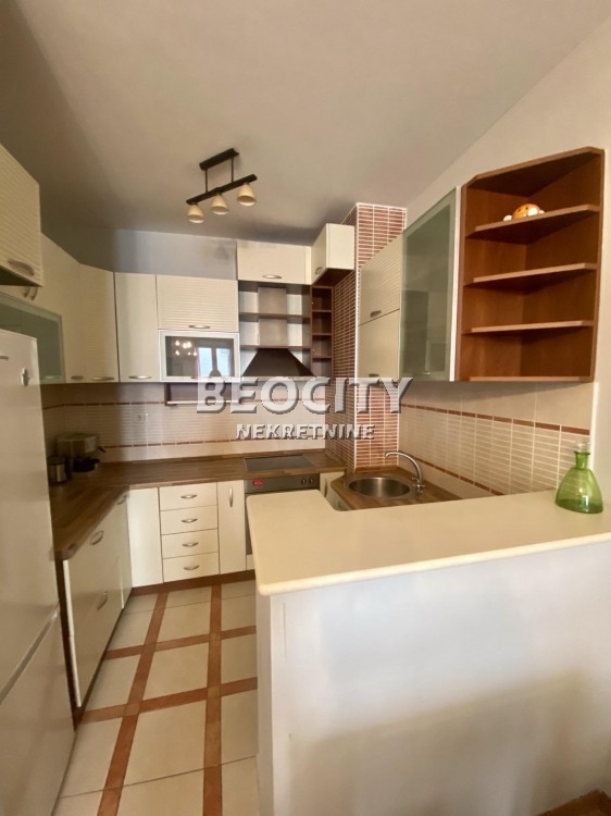 Dvosoban stan, 67 m2, Botanička bašta ID: 119844 4