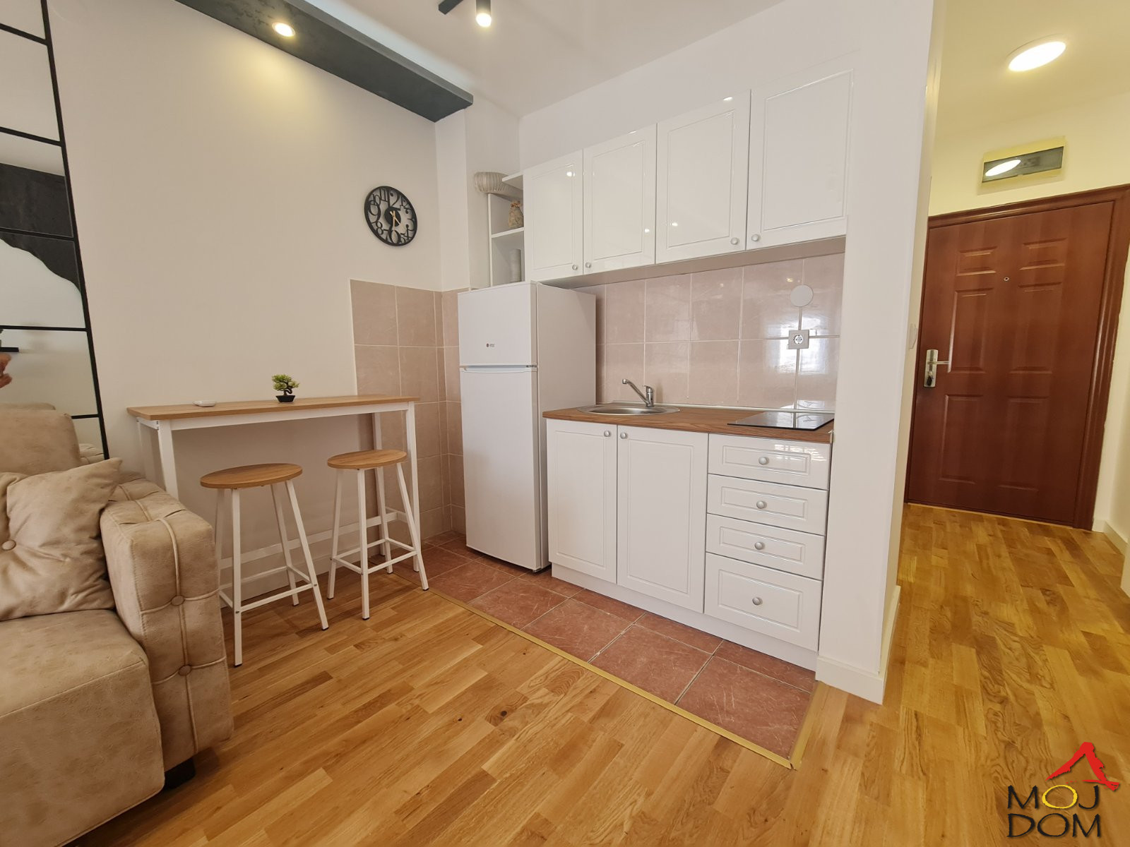 Stan,NOVI SAD,NOVA DETELINARA,kv: 26, € 89000, ID: 1030715 11