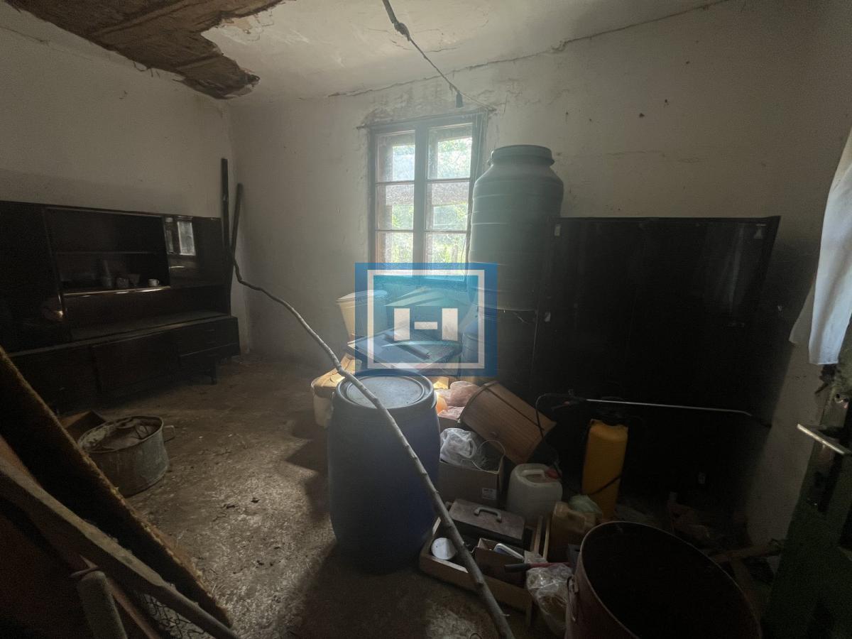 Domaćinstvo i kuća Majur 6