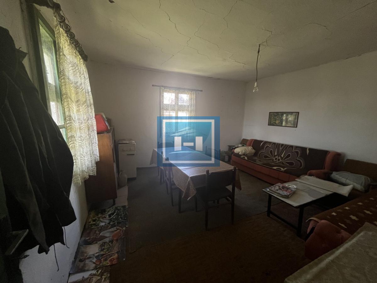 Domaćinstvo i kuća Majur 3