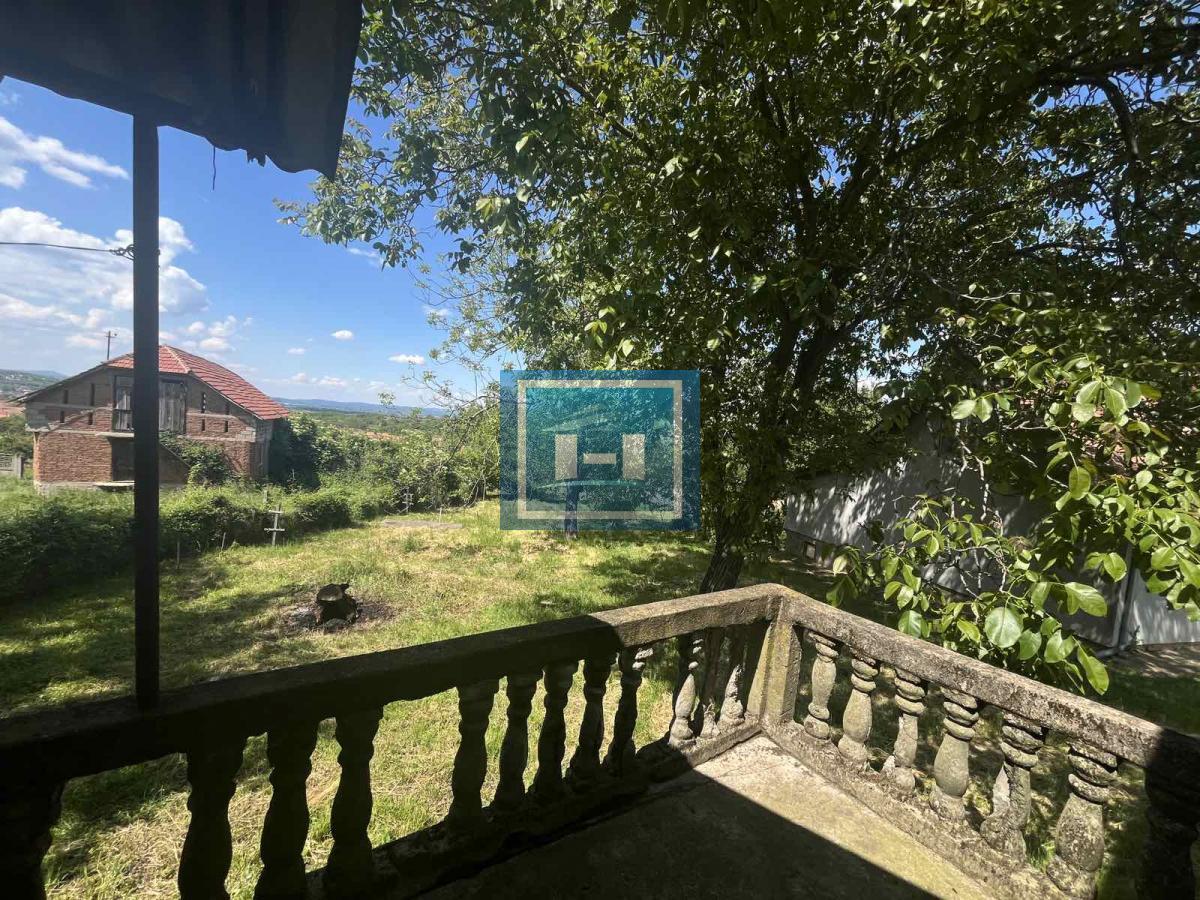 Domaćinstvo i kuća Majur 11