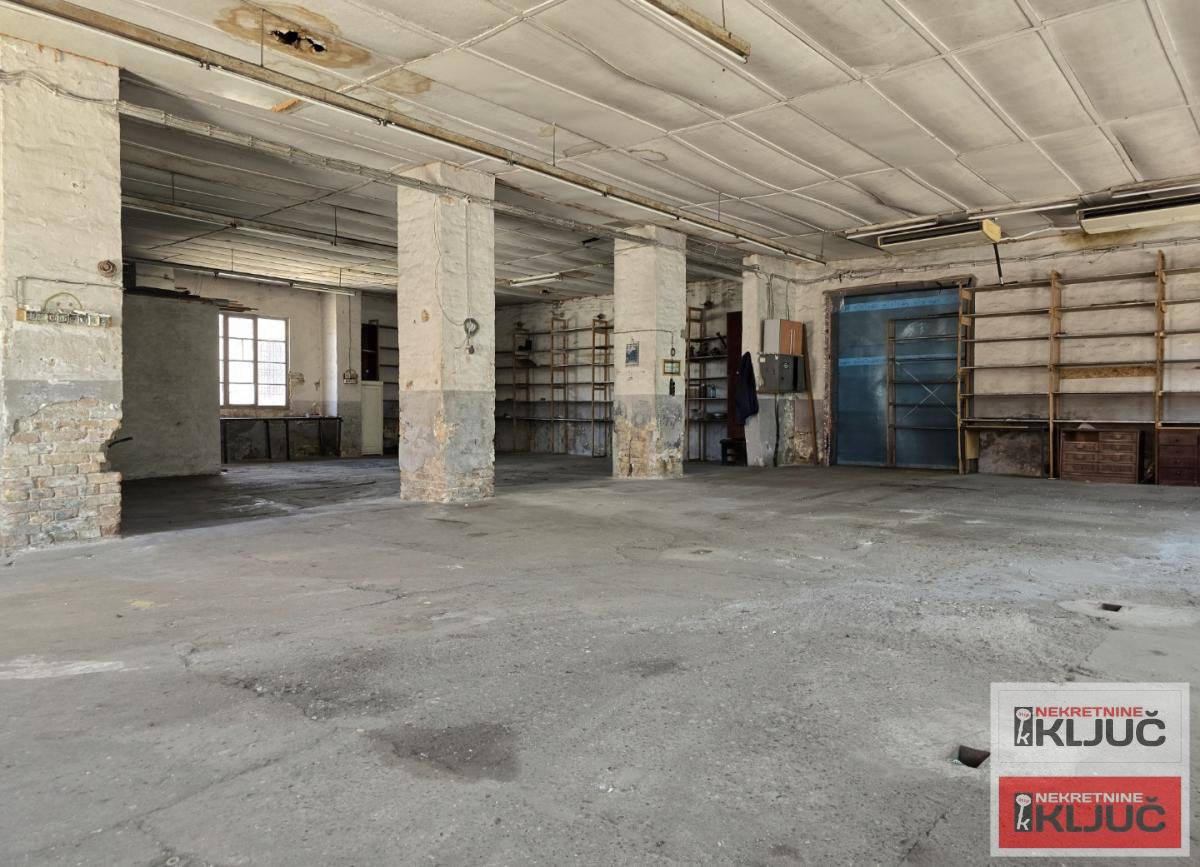 FUTOG IZDAJE SE HALA ZA MAGACIN ILI LAKU PROIZVODNJU 6