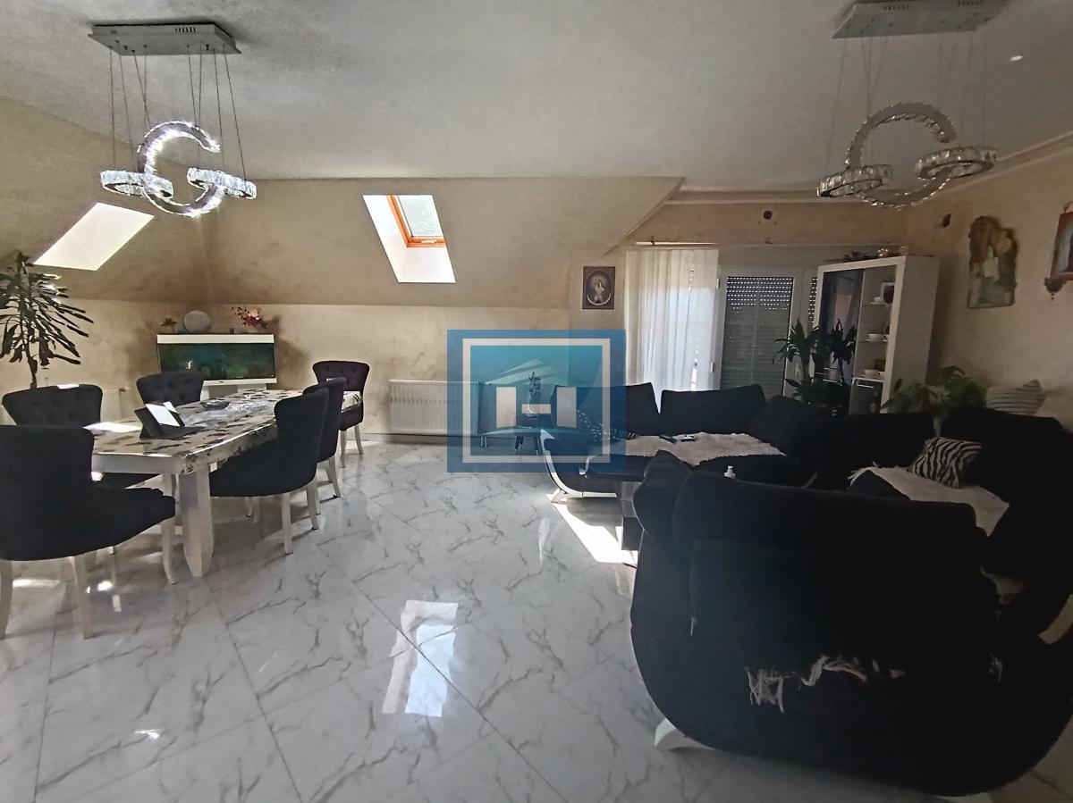 Idealno za preduzetnike – Kuća sa halom i vagom do 60 tona! 21