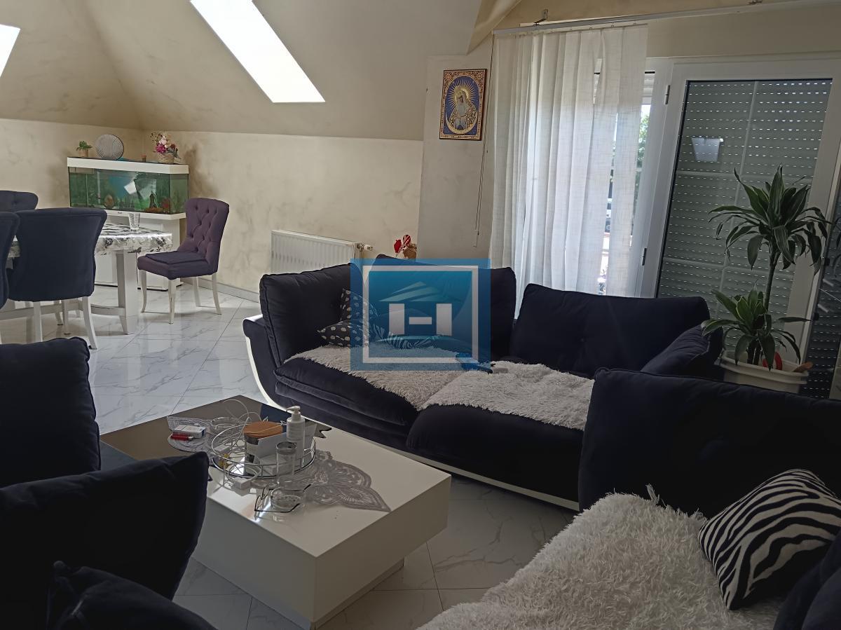 Idealno za preduzetnike – Kuća sa halom i vagom do 60 tona! 20