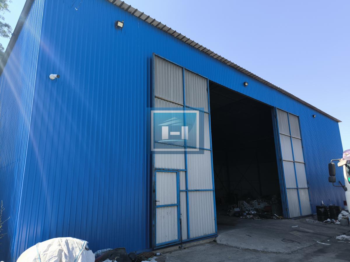 Idealno za preduzetnike – Kuća sa halom i vagom do 60 tona! 5