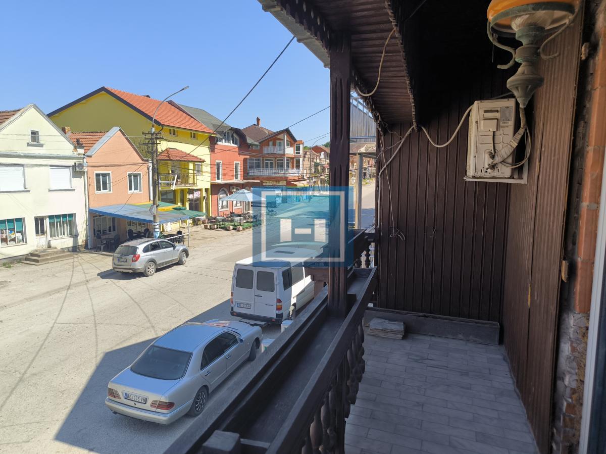 Stambeno-poslovna prilika u srcu Velikog Popovića – INVESTICIJA KOJA SE ODMAH ISPLAĆUJE! 15