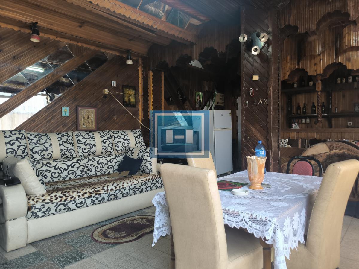 Stambeno-poslovna prilika u srcu Velikog Popovića – INVESTICIJA KOJA SE ODMAH ISPLAĆUJE! 4