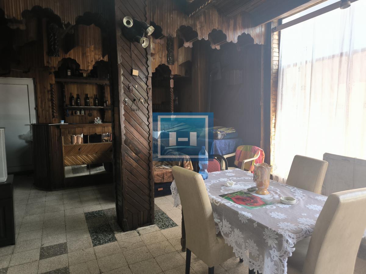 Stambeno-poslovna prilika u srcu Velikog Popovića – INVESTICIJA KOJA SE ODMAH ISPLAĆUJE! 5