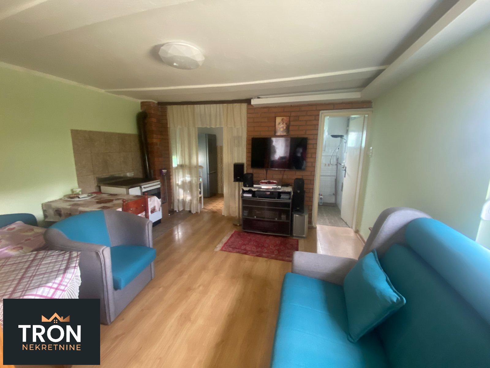 Kuća u Stanišincima 100m2 2