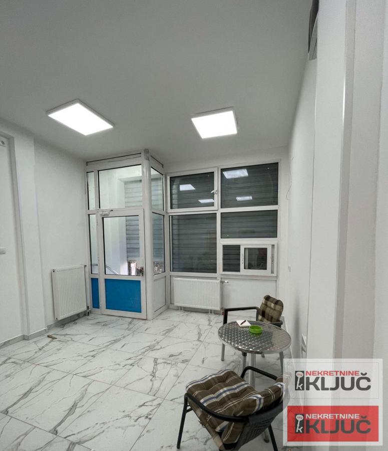 GRBAVICA IZDAJE SE VIŠENAMENSKI ULIČNI PROSTOR 2