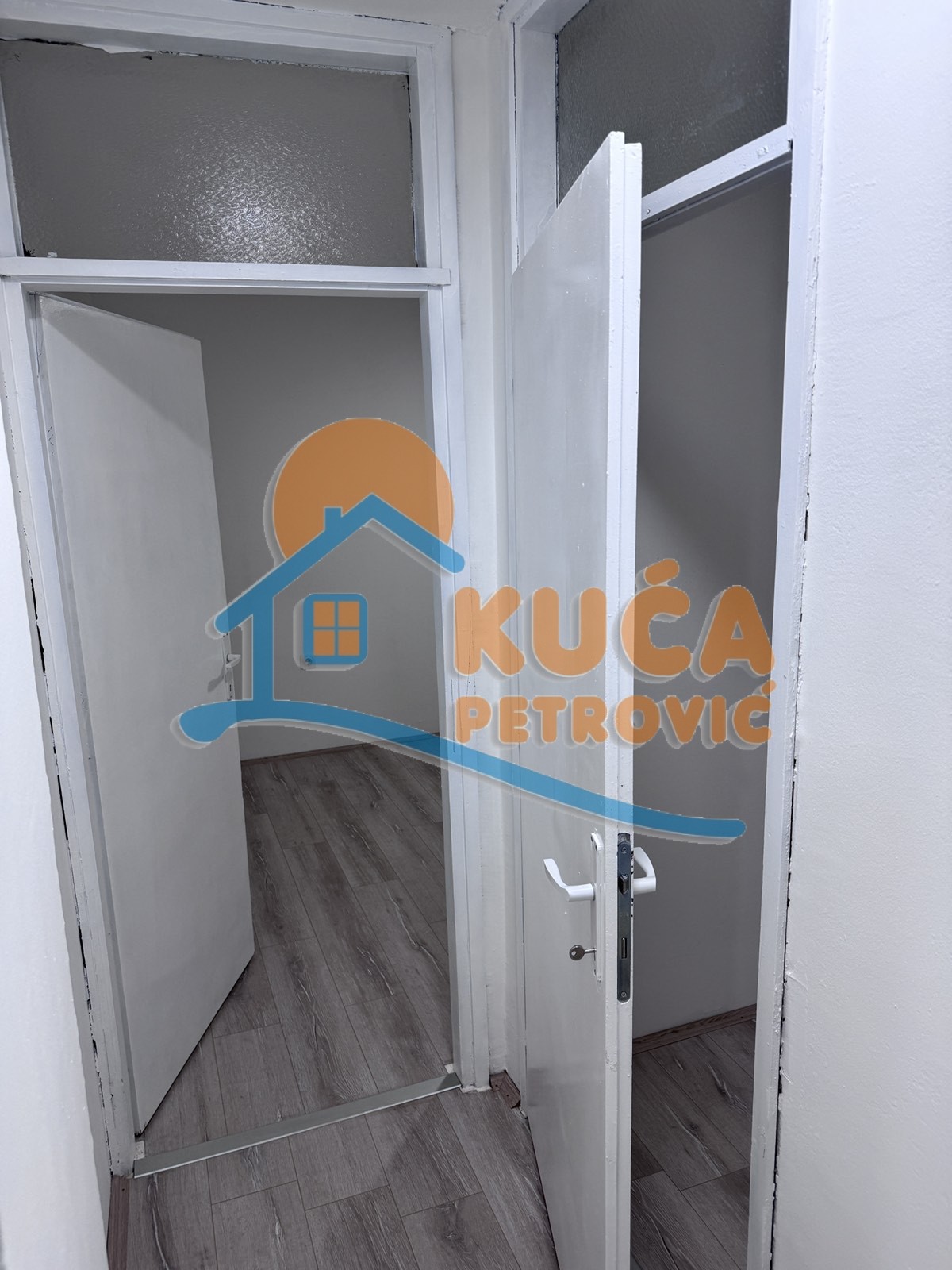 Dvosoban stan, 62 m2, Bulevar Nemanjića, Blagoja Parovića ID: i-014325 7