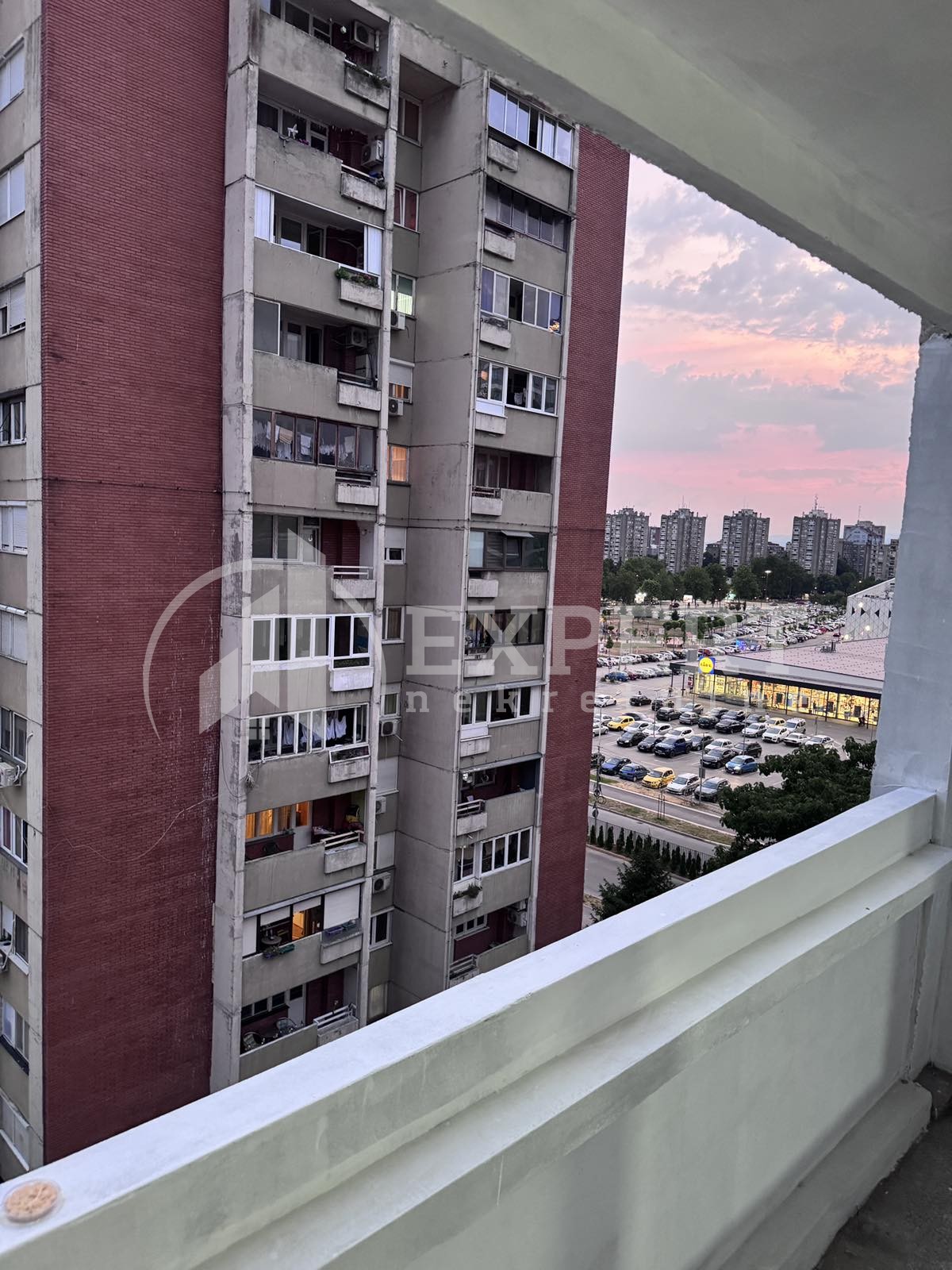 Dvosoban stan, 62 m2, Bulevar Nemanjića, Blagoja Parovića ID: i-014325 11