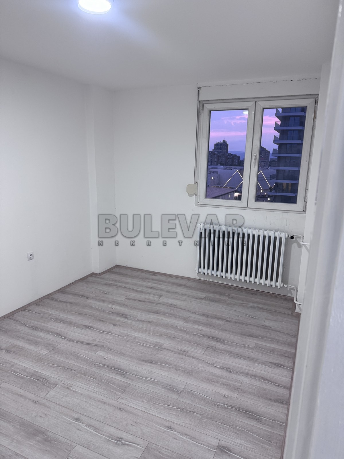 Dvosoban stan, 62 m2, Bulevar Nemanjića, Blagoja Parovića ID: i-014325 5