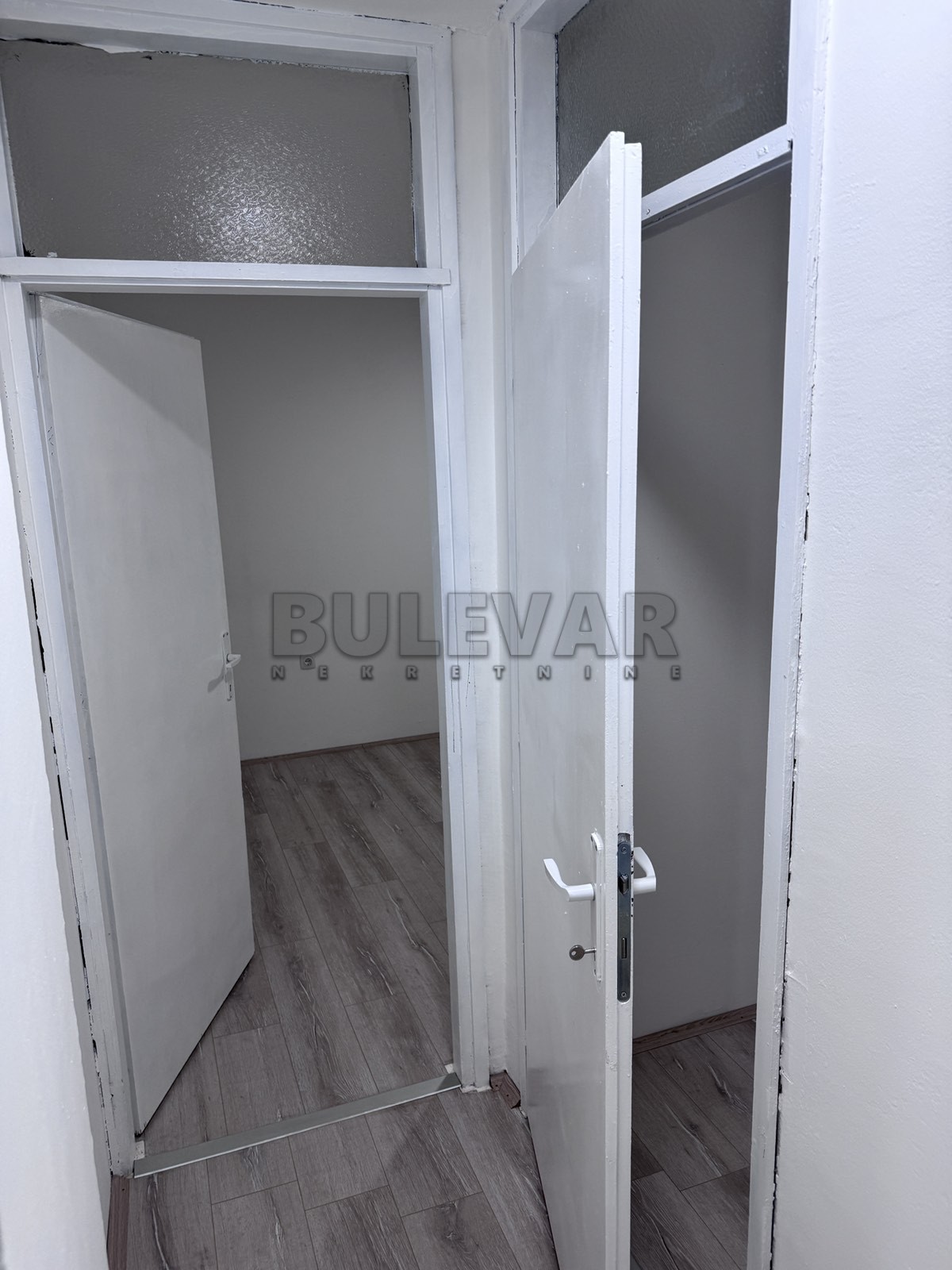 Dvosoban stan, 62 m2, Bulevar Nemanjića, Blagoja Parovića ID: i-014325 7
