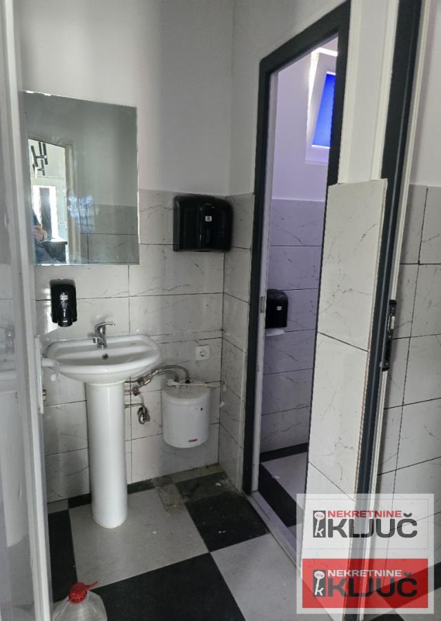 SAJLOVO IZDAJU SE VIŠENAMENSKI POSLOVNI PROSTORI 4