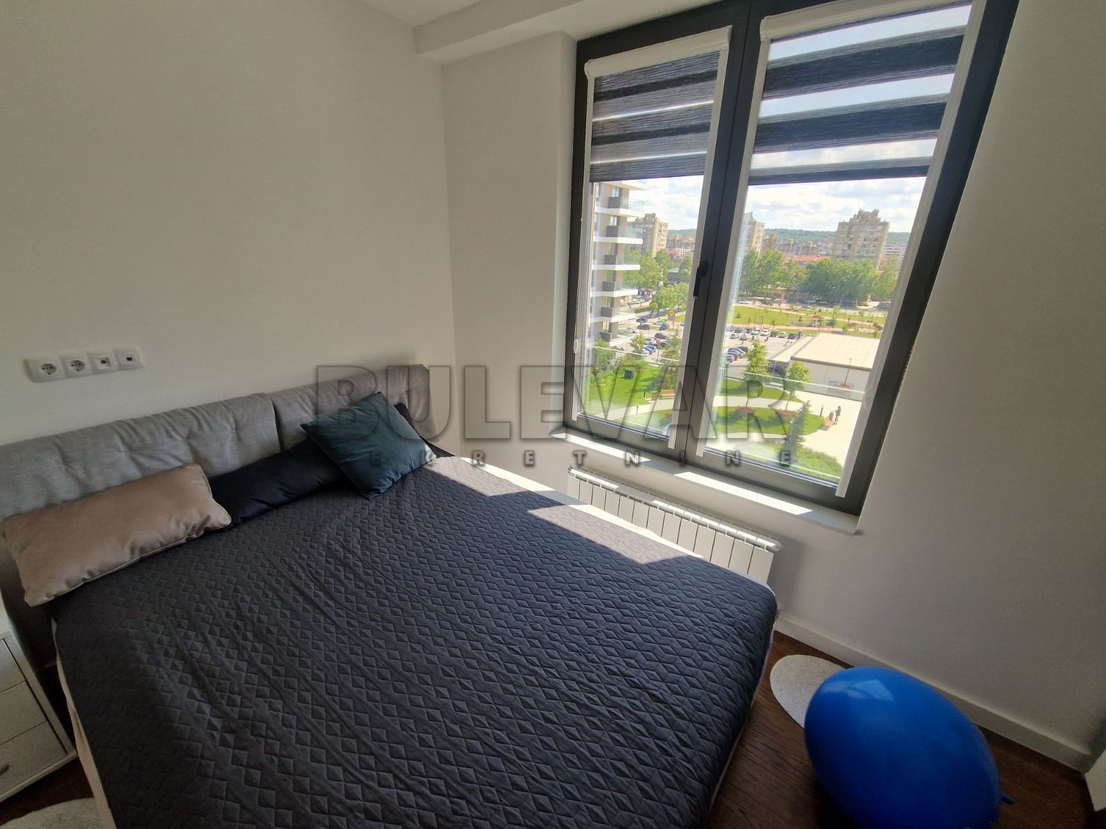 Trosoban stan, 81 m2, Bulevar Nemanjića, Blagoja Parovića ID: p-014324 7