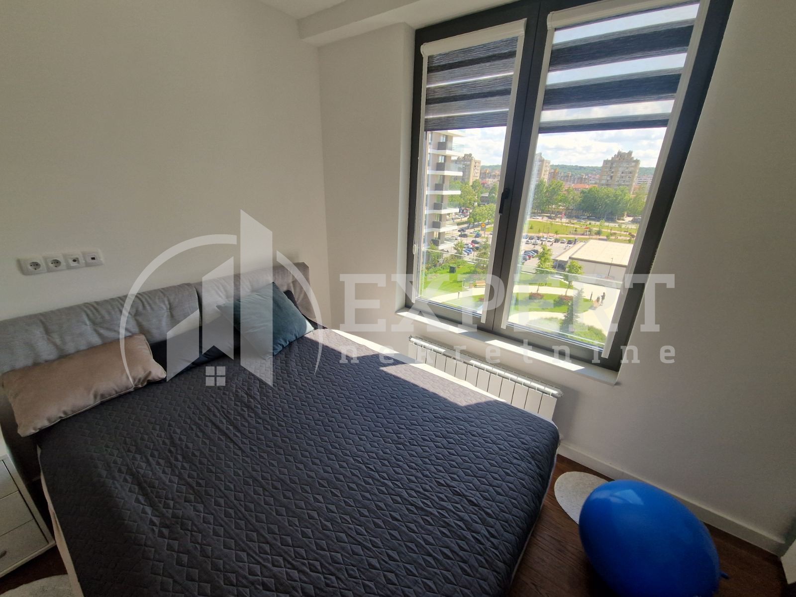 Trosoban stan, 81 m2, Bulevar Nemanjića, Blagoja Parovića ID: p-014324 7