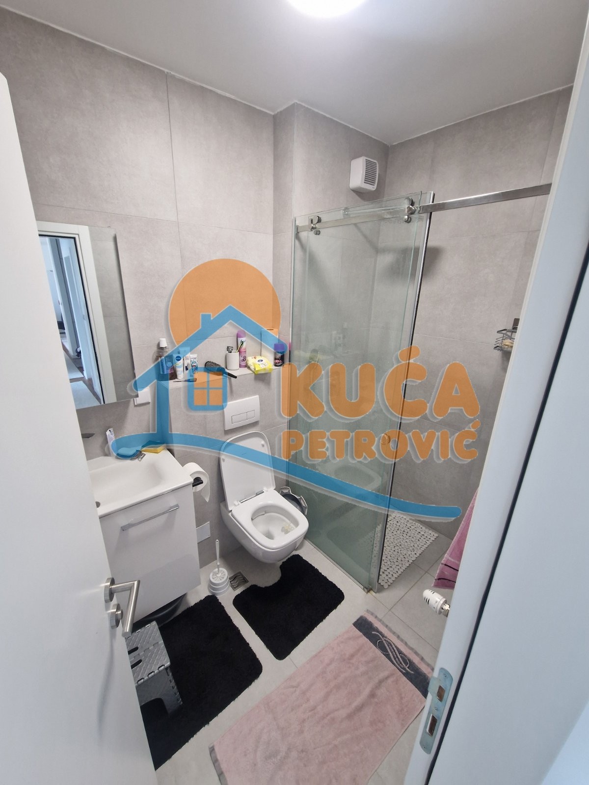 Trosoban stan, 81 m2, Bulevar Nemanjića, Blagoja Parovića ID: p-014324 10