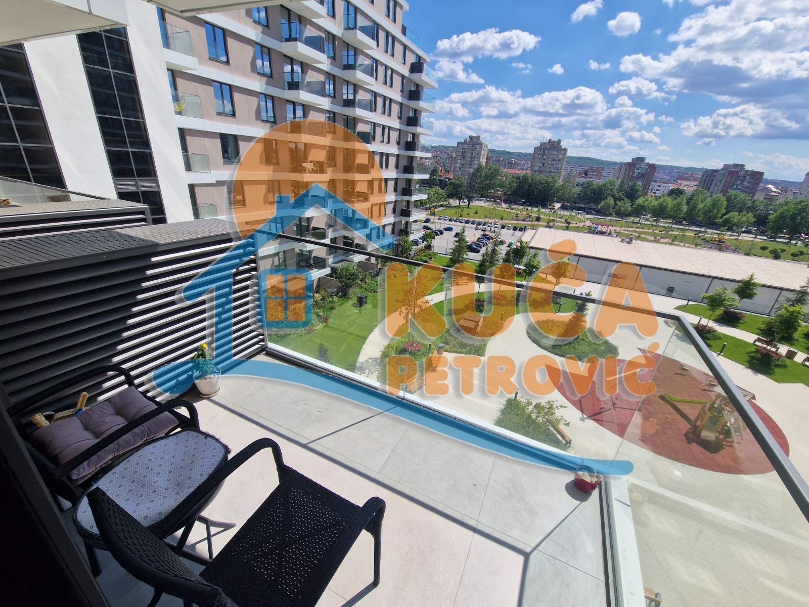 Trosoban stan, 81 m2, Bulevar Nemanjića, Blagoja Parovića ID: p-014324 14