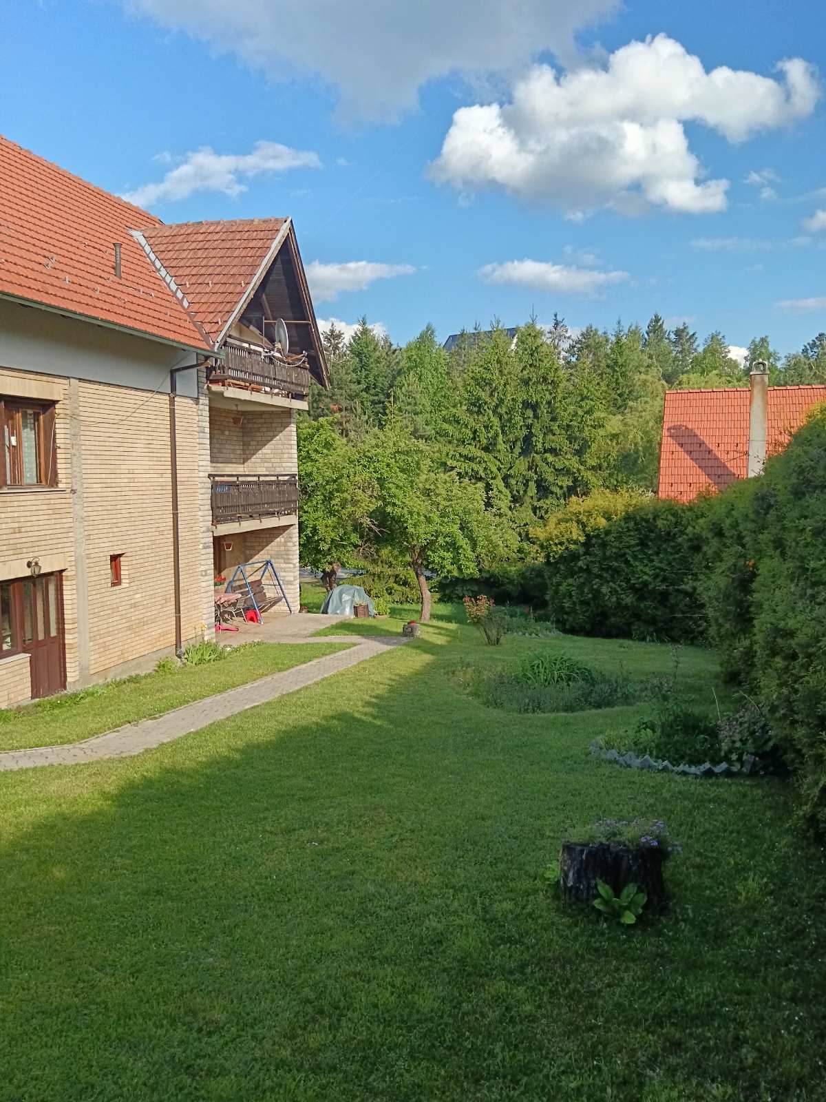 Porodicna kuca sa placem u extra zoni 1