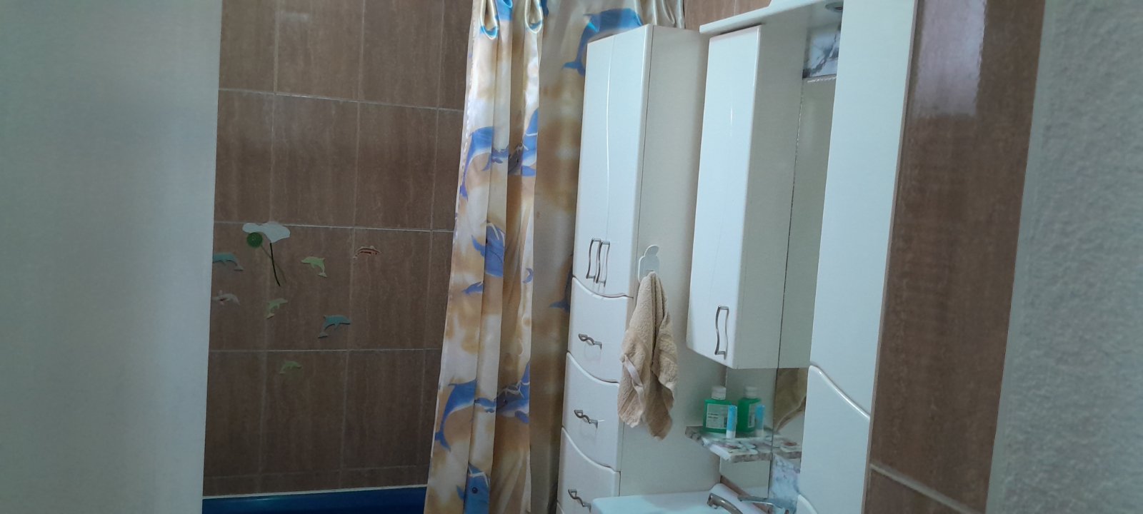 Prodajem dve kuce na jednom placu 5