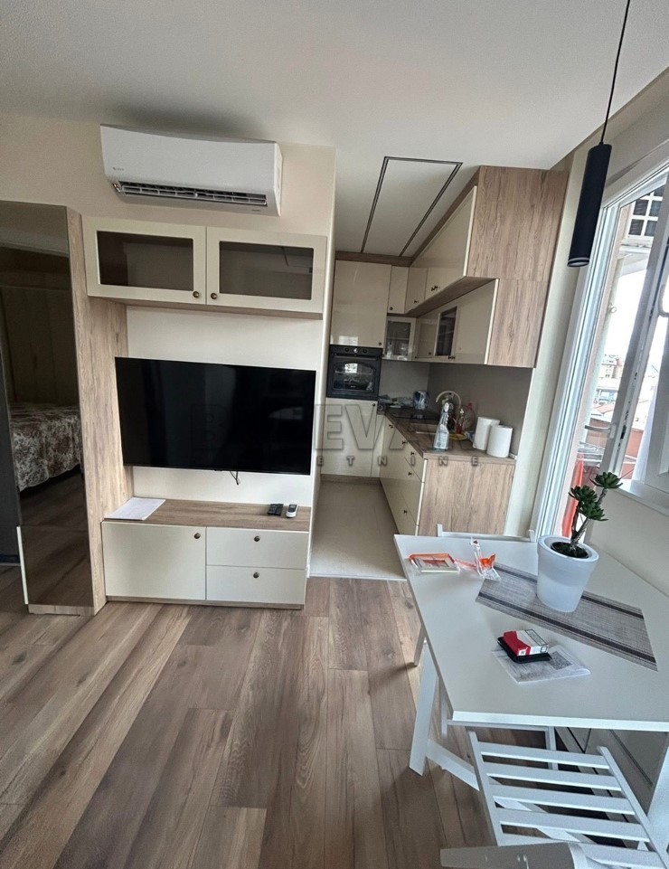 Jednosoban stan, 35 m2, Centar, Obrenovićeva ID: i-014334 1