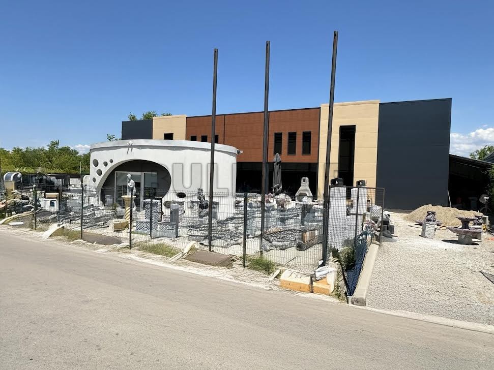 Lokal, 425 m2, Brzi Brod, Bulevar svetog cara ID: i-014331 4