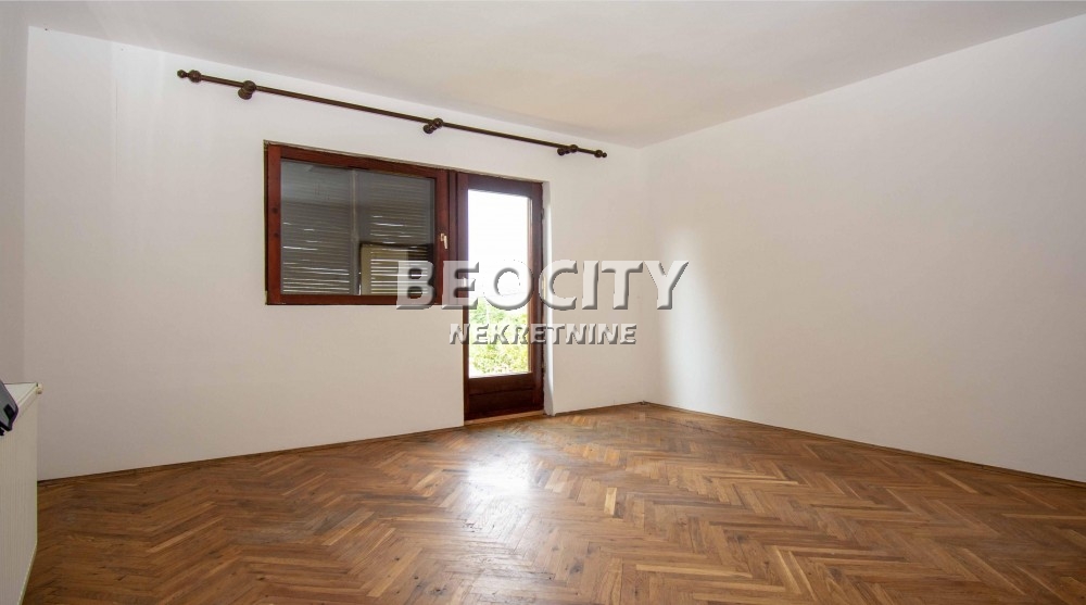 Petosobna kuća, 345 m2, Grocka, Maršala Tita ID: 119882 8