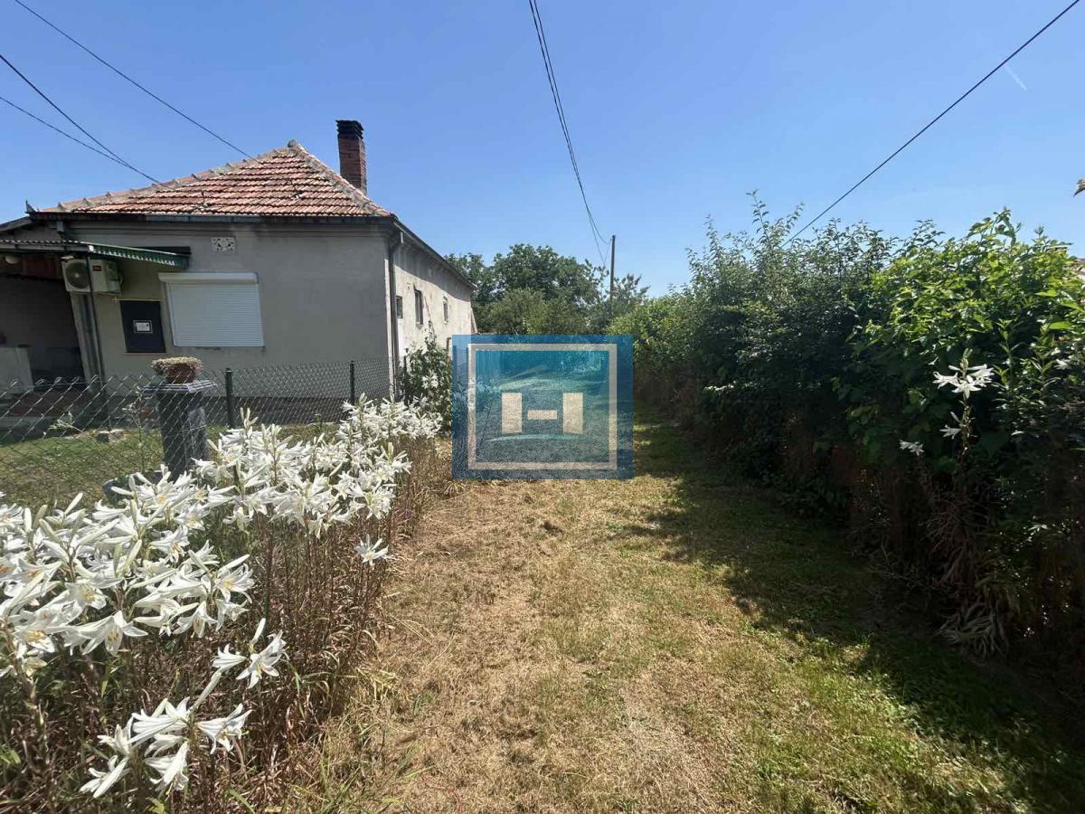 Plac za izgradnju vikend kuće ili hale  na glavnom putu Lapovo Batčina 4