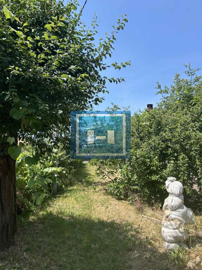 Plac za izgradnju vikend kuće ili hale  na glavnom putu Lapovo Batčina 6