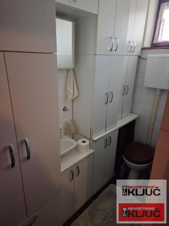 SOMBORSKI BULEVAR, 83m2, Trosoban, Fasadna cigla 19