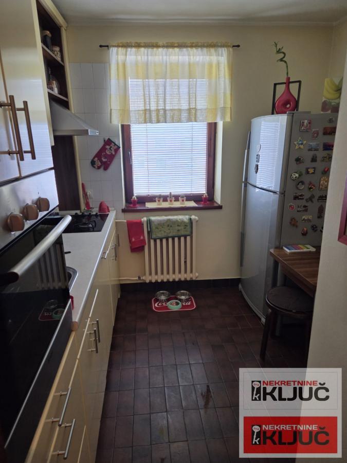 SOMBORSKI BULEVAR, 83m2, Trosoban, Fasadna cigla 3