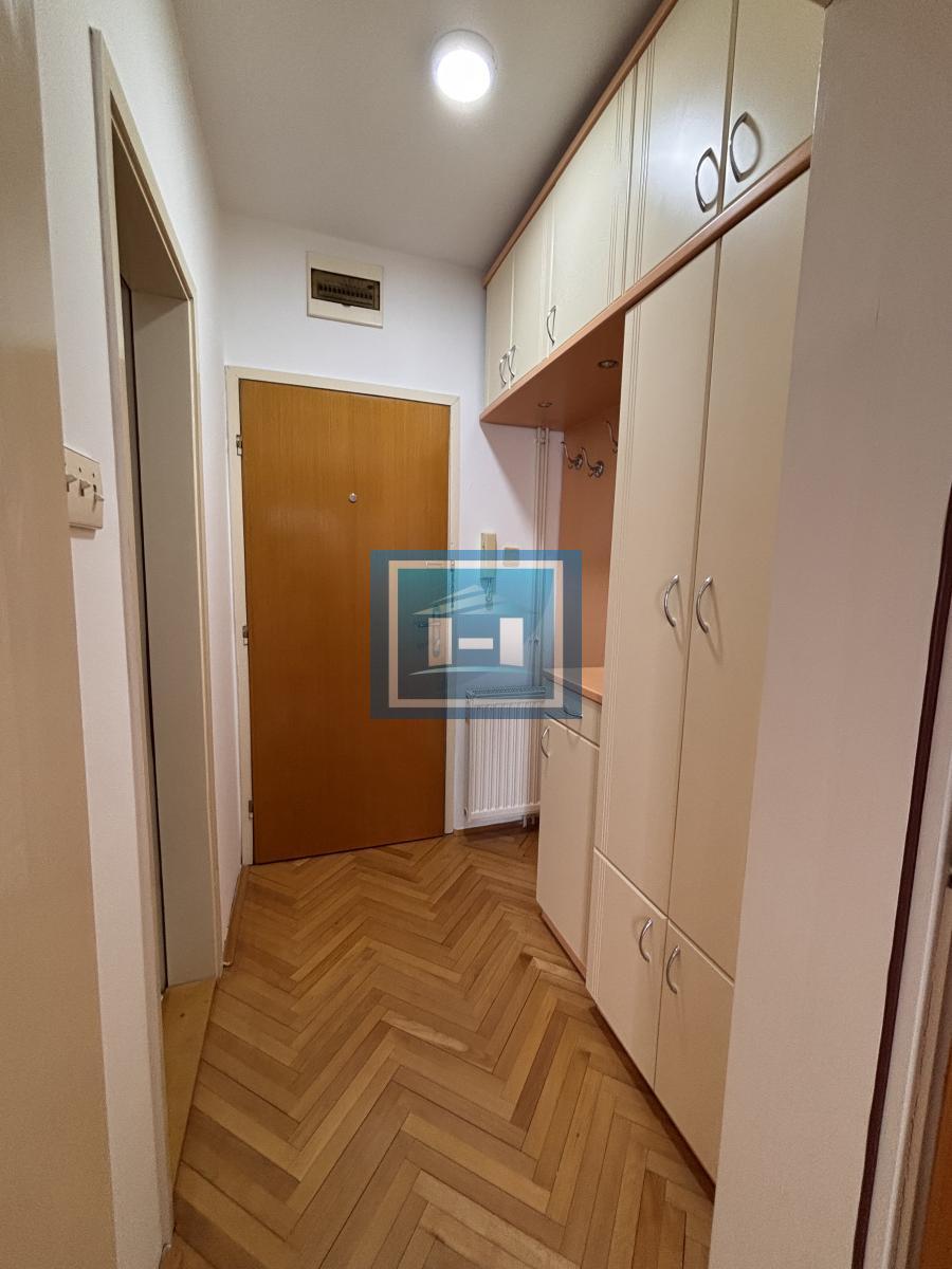 Stan na Sarinoj medji - blizu Akva parka 6