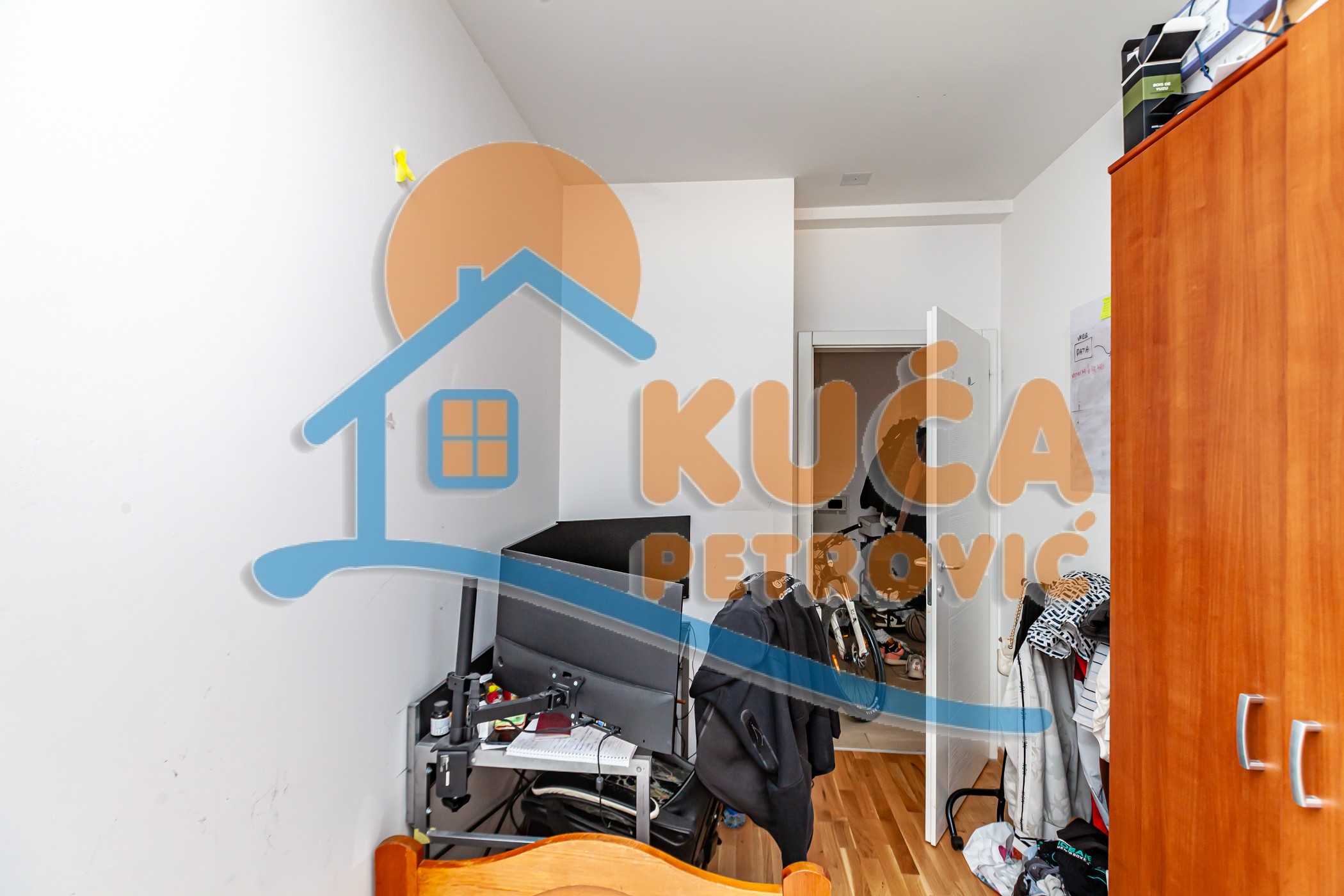 Dvosoban stan, 75 m2, Pantelej, Kruševska ID: p-014311 10