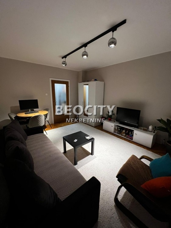 Jednosoban stan, 25 m2, Grbavica, Braće Ribnikar ID: 120021 1